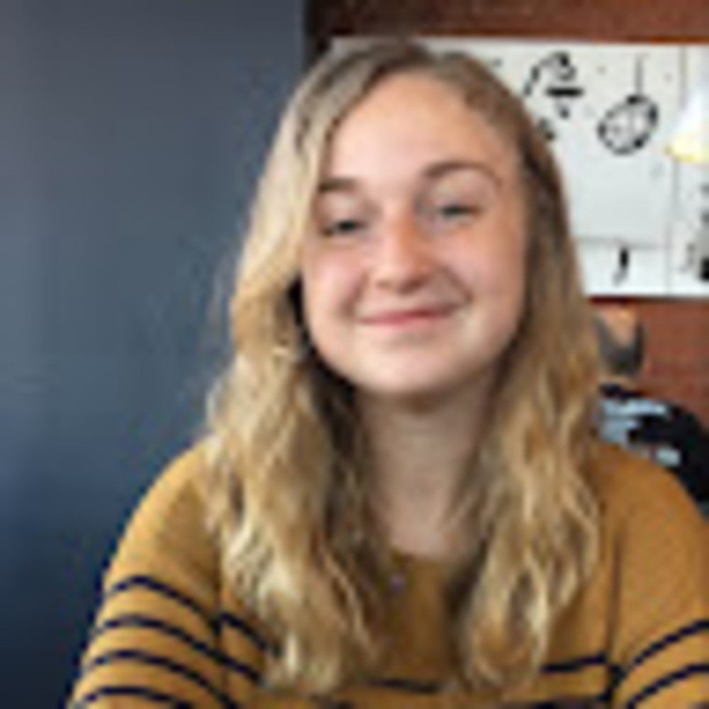 Meet your Posher, Madalyn